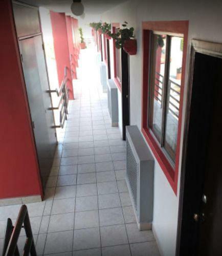 Hotel Descanso Inn ティファナ エクステリア 写真